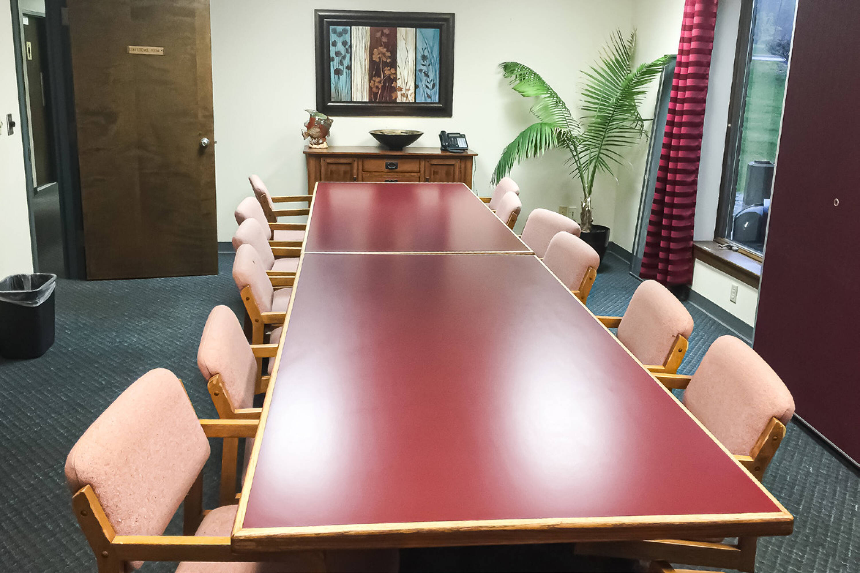 120 Defreest Dr, Troy, NY 12180