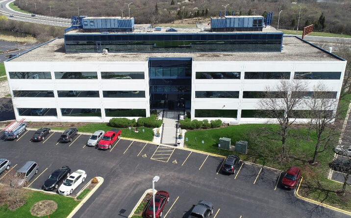 Pictures of Office property located at 1 E Oak Hill Drive, Westmont, IL 60559 for lease - image #1