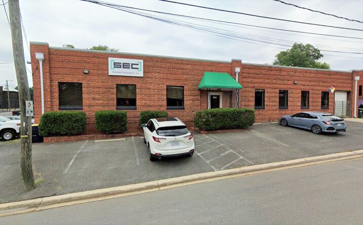 Pictures of Industrial property located at 224 Foster Ave, Charlotte, NC 28203 for lease - image #1