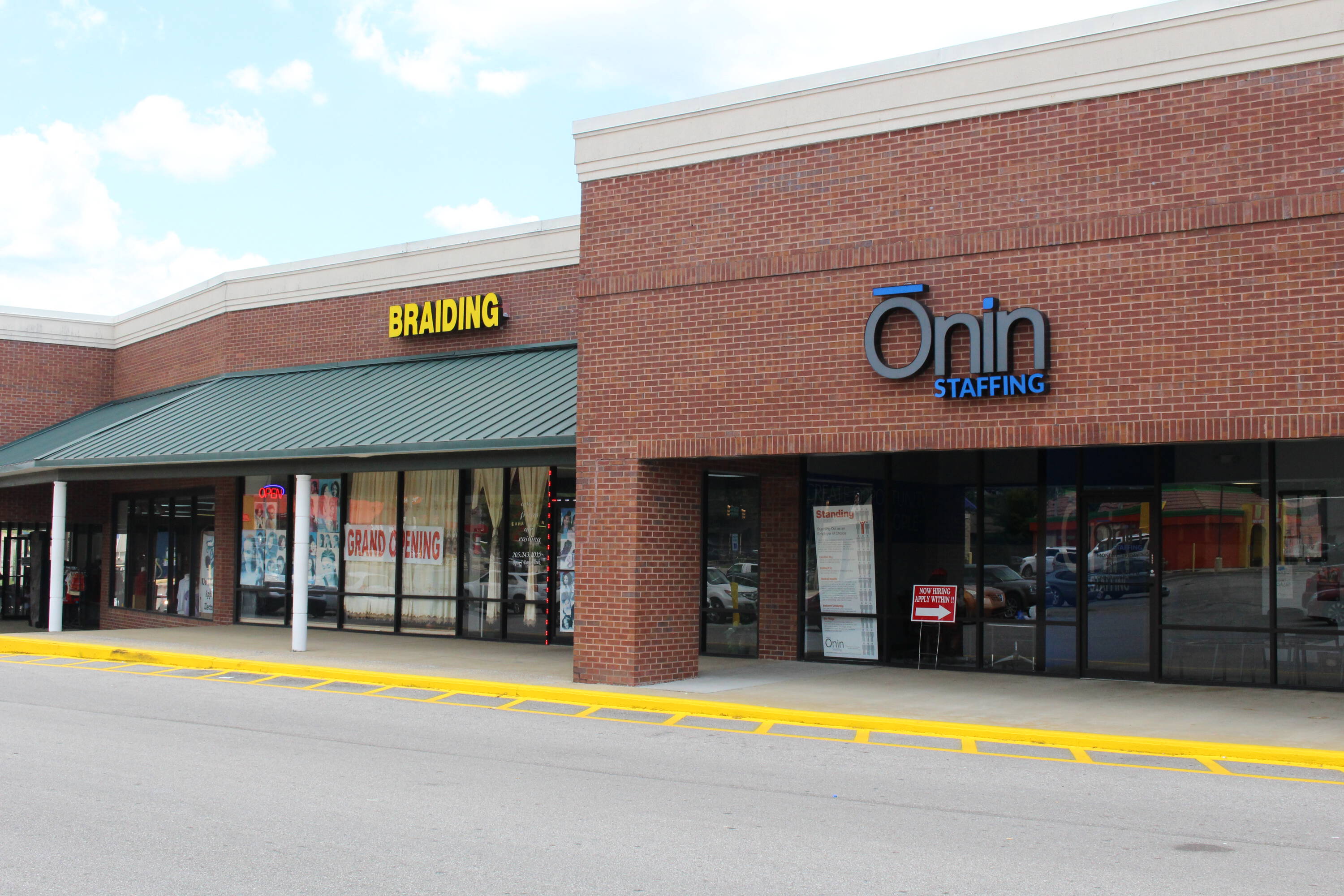 1671 Center Point Pkwy, Center Point, AL 35215