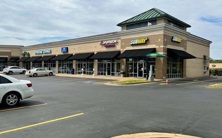 Pictures of Retail property located at 115 Audubon Dr, Maumelle, AR 72113 for lease - image #1