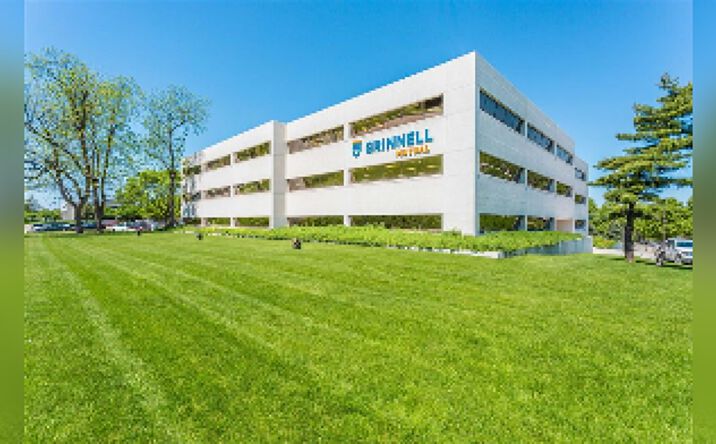 Pictures of Office property located at 2829 Westown Pkwy, West Des Moines, IA 50266 for lease - image #1
