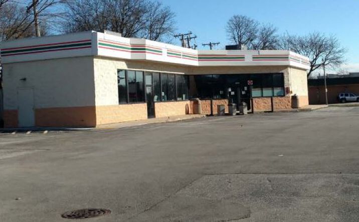 Pictures of Retail property located at 11216 W BlueMound Road, Wauwatosa, WI 53226 for lease - image #1