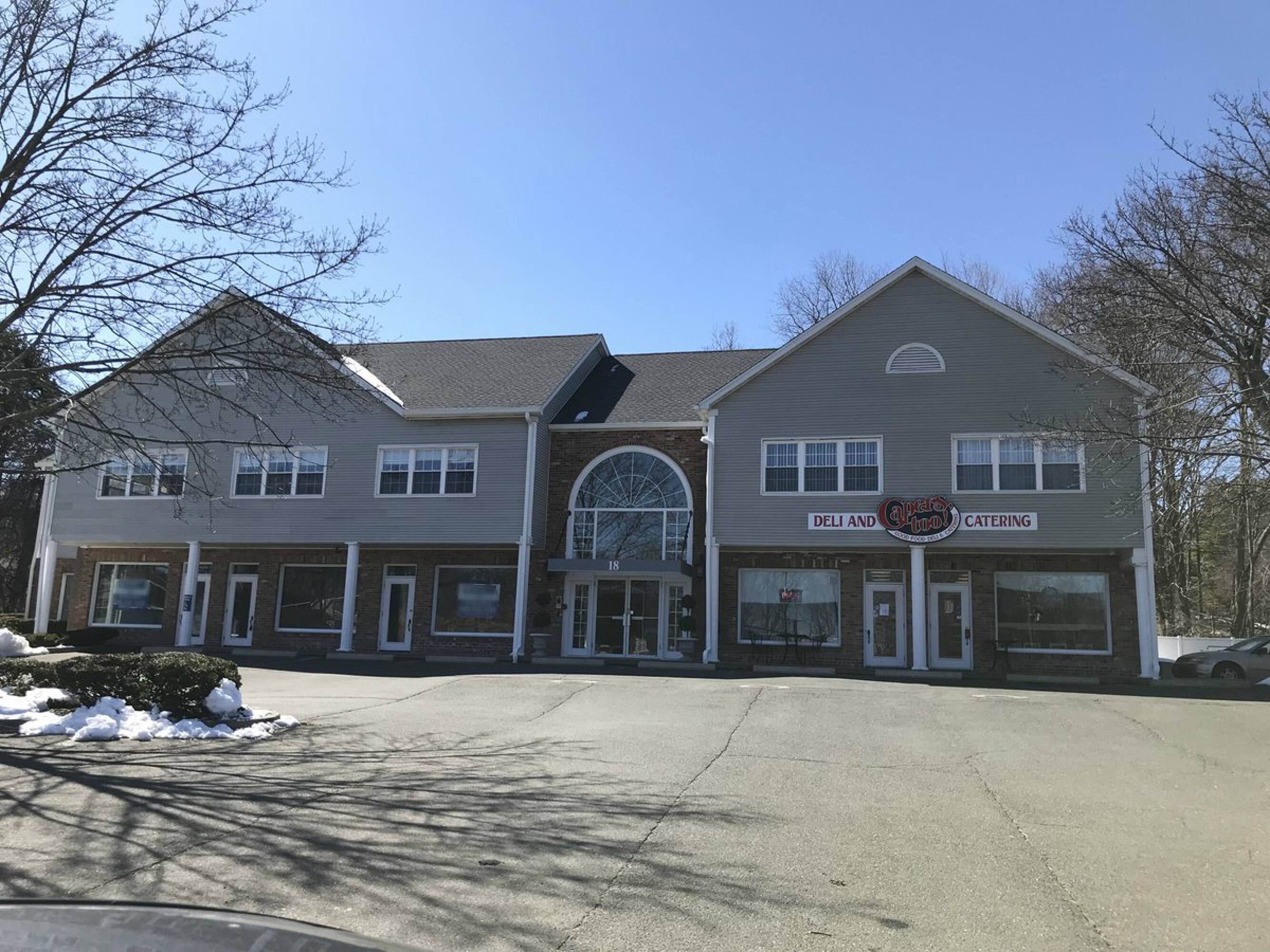 18 Great Plain Rd, Danbury, CT 06810 Retail Space for Lease