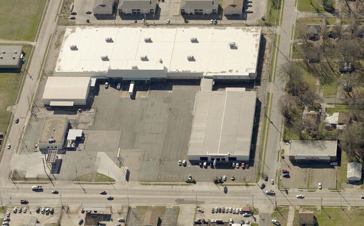 Pictures of Industrial property located at 505 W 70th St, Shreveport, LA 71106 for lease - image #1