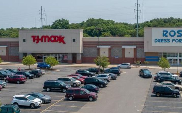 Pictures of Retail, Land, Restaurant property located at 1290 E Ireland Rd, South Bend, IN 46614 for lease - image #1