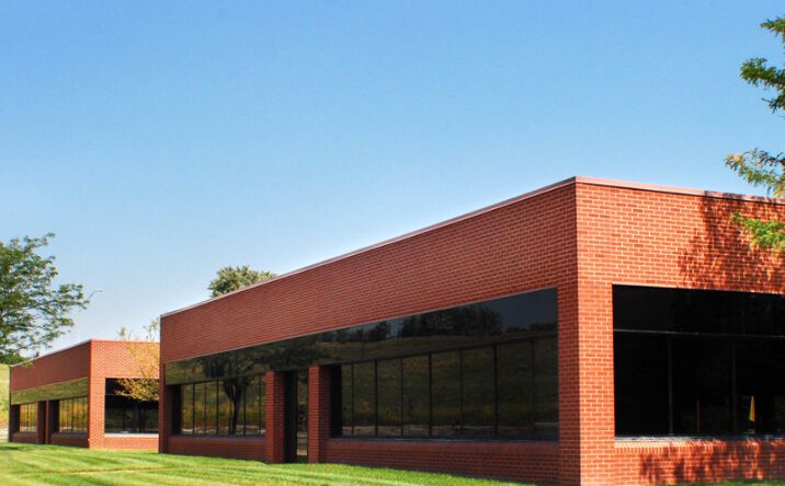 Pictures of Office property located at 7780 Office Plaza Drive South, West Des Moines, IA 50266 for lease - image #1