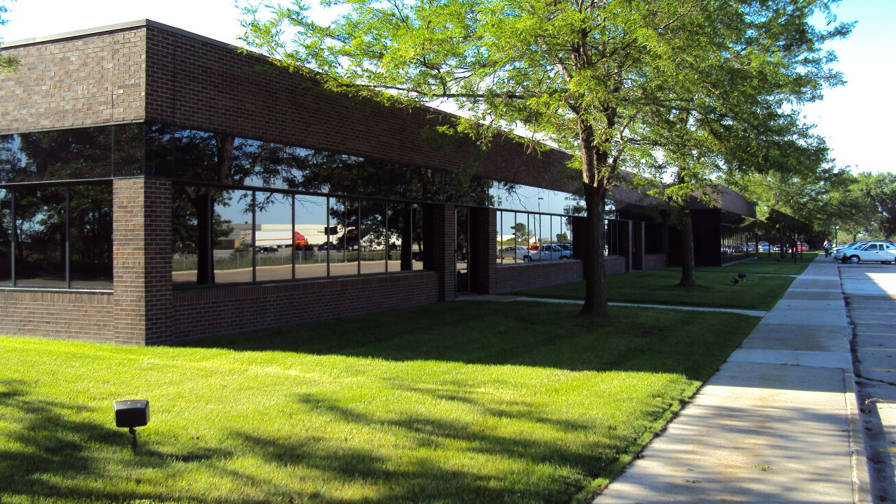 4550 NW 114th Street, Urbandale, IA 50322 Industrial Space for Lease