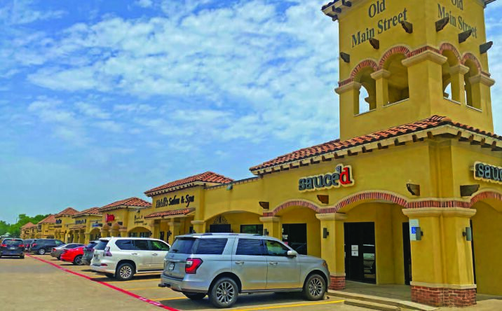 Pictures of Retail property located at 106  – 280 North Main Street, Grapevine, TX 76051 for lease - image #1