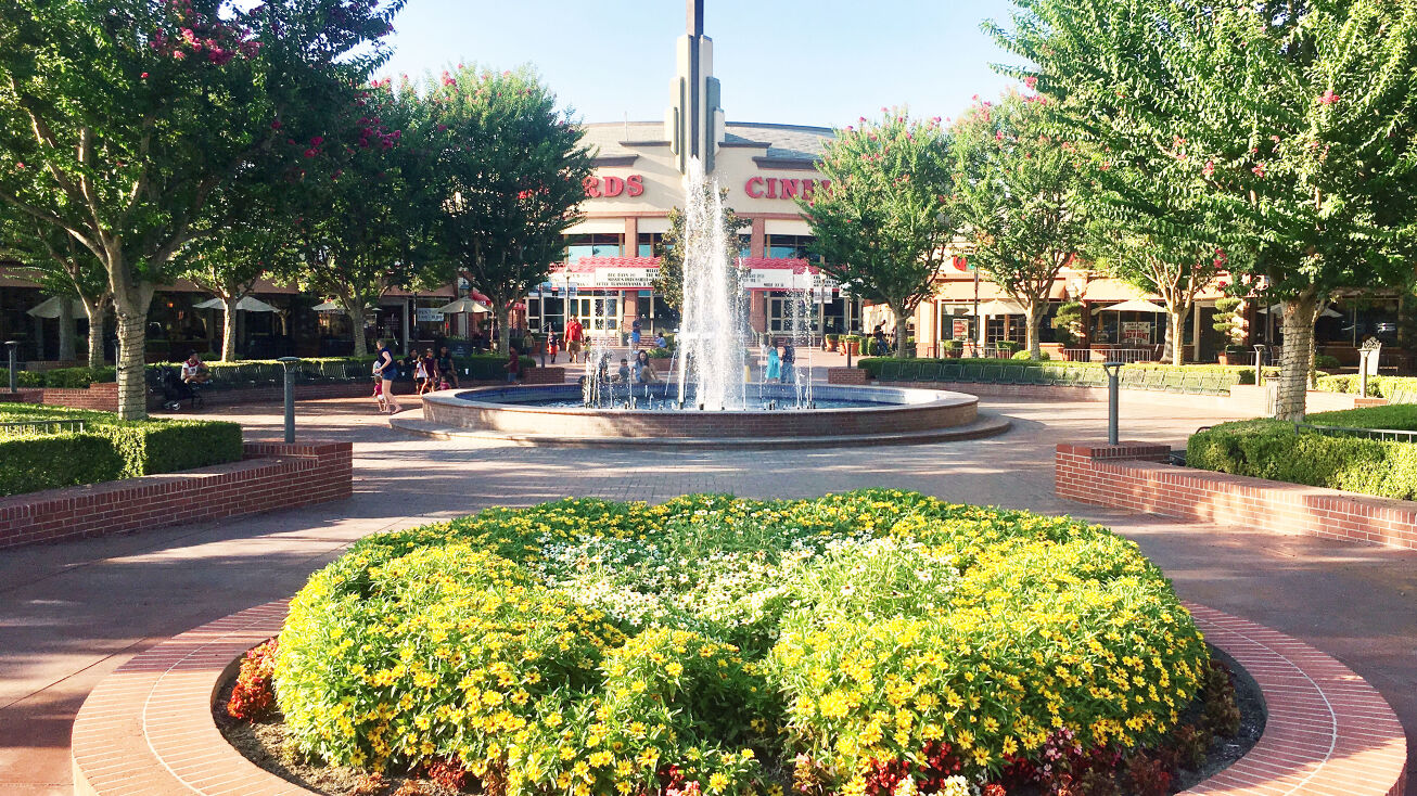 9000 Ming Avenue, Bakersfield, CA 93311 Retail Space for Lease The