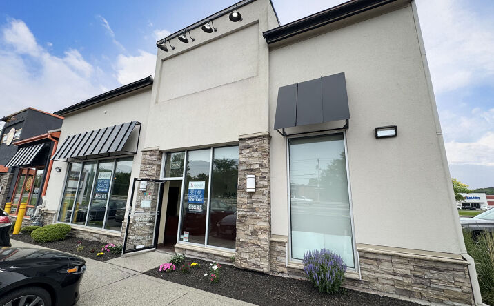 Pictures of Retail property located at 379 Russell St, Hadley, MA 01035 for lease - image #1