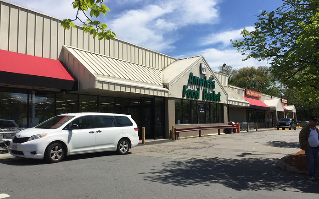 950 Hyde Park Avenue, Hyde Park, MA 02136 Retail Space for Lease