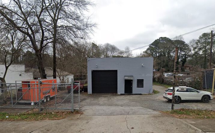 Pictures of Industrial property located at 992 Oakland Dr SW, Atlanta, GA 30310 for lease - image #1