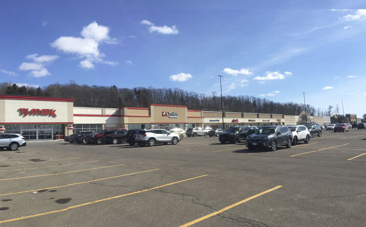Pictures of Retail, Restaurant property located at 8000 Pittsford Victor Rd (Rt 96), Victor, NY 14564 for lease - image #1