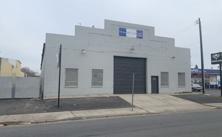 Pictures of Industrial property located at 710 Roberts Ln, Bakersfield, CA 93308 for lease - image #1