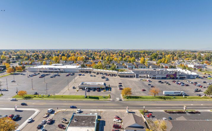 Pictures of Retail, Office, Land property located at 200-260 S Woodruff Ave, Idaho Falls, ID 83401 for lease - image #1
