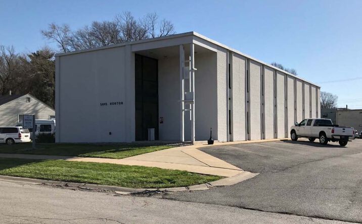 Pictures of Office property located at 5845 Horton St, Mission, KS 66202 for lease - image #1