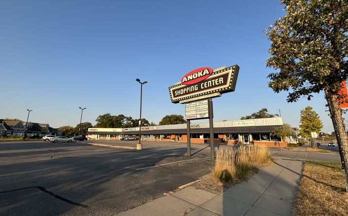 Pictures of Retail, Office property located at 500 W Main St, Anoka, MN 55303 for lease - image #1