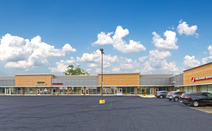 Pictures of Retail property located at S Wolf Rd, Hillside, IL 60162 for lease - image #1