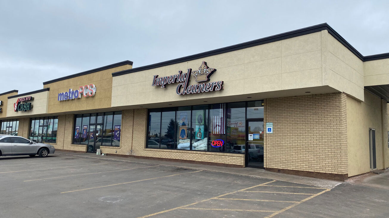 1185 E. 17th Street, Idaho Falls, ID 83402 Retail Space for Lease