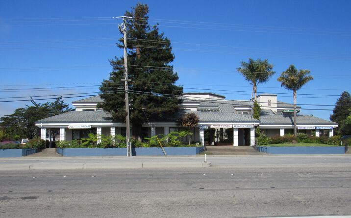 Pictures of Retail, Office, Restaurant property located at 2121 41st Ave, Capitola, CA 95010 for lease - image #1