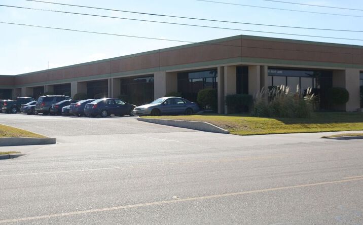 Pictures of Office property located at 5541 Bear Ln, Corpus Christi, TX 78405 for lease - image #1