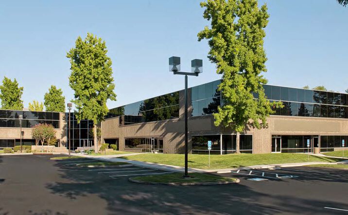 Pictures of Retail, Office property located at 2865 Sunrise Blvd, Rancho Cordova, CA 95742 for lease - image #1