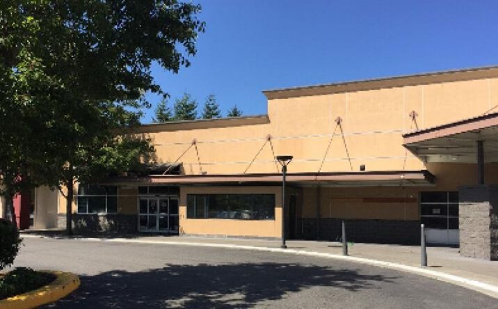 Pictures of Retail property located at 1618 SW Dash Point Rd, Federal Way, WA 98023 for lease - image #1