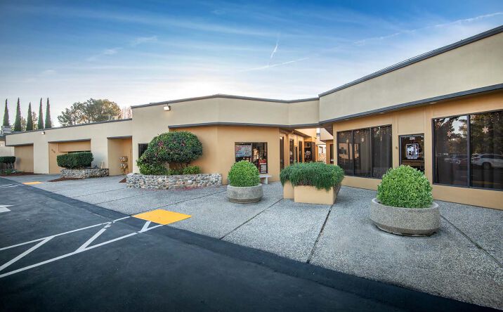 Pictures of Retail property located at 229 Clark Ave, Yuba City, CA 95991 for lease - image #1
