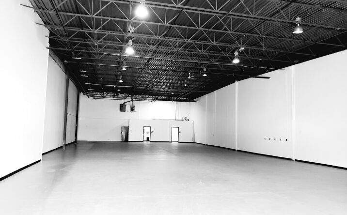 Pictures of Industrial property located at 40 Brunswick Ave, Edison, NJ 08817 for lease - image #1