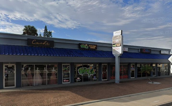 Pictures of Retail property located at 4020 W Kennedy Blvd, Tampa, FL 33609 for lease - image #1