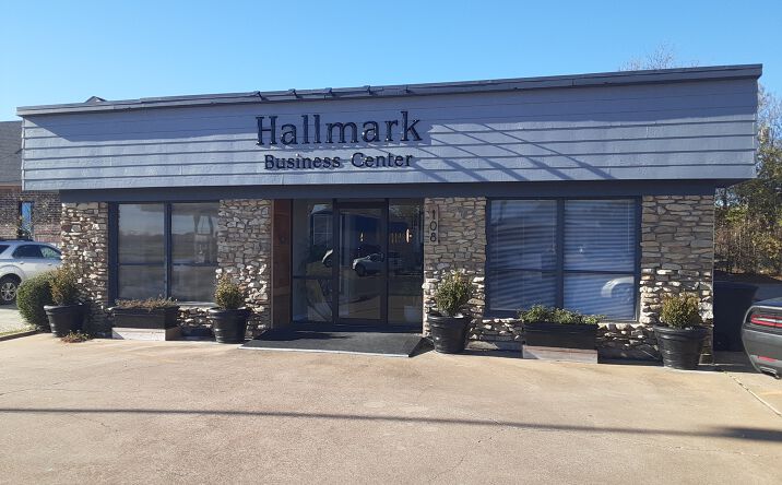 Pictures of Office property located at 108 Topeka Dr, Waco, TX 76712 for lease - image #1
