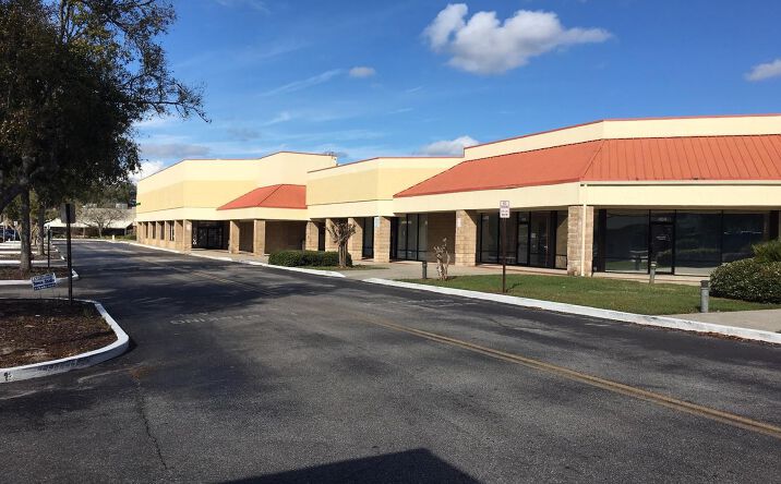 Pictures of Retail property located at 1601 NE 25th Ave, Ocala, FL 34470 for lease - image #1