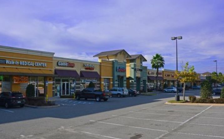 Pictures of Retail property located at 8972 Turkey Lake Rd, Orlando, FL 32819 for lease - image #1