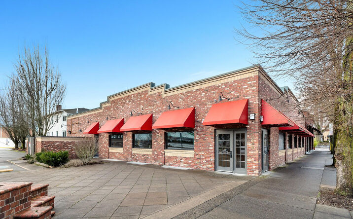 Pictures of Retail, Restaurant property located at 1439 NE Halsey Street, Portland, OR 97232 for lease - image #1