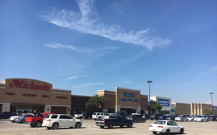 Pictures of Retail property located at 1103 - 1195 North Burleson Boulevard & 12858 - 12930 South Freeway, Burleson, TX 76028 for lease - image #1