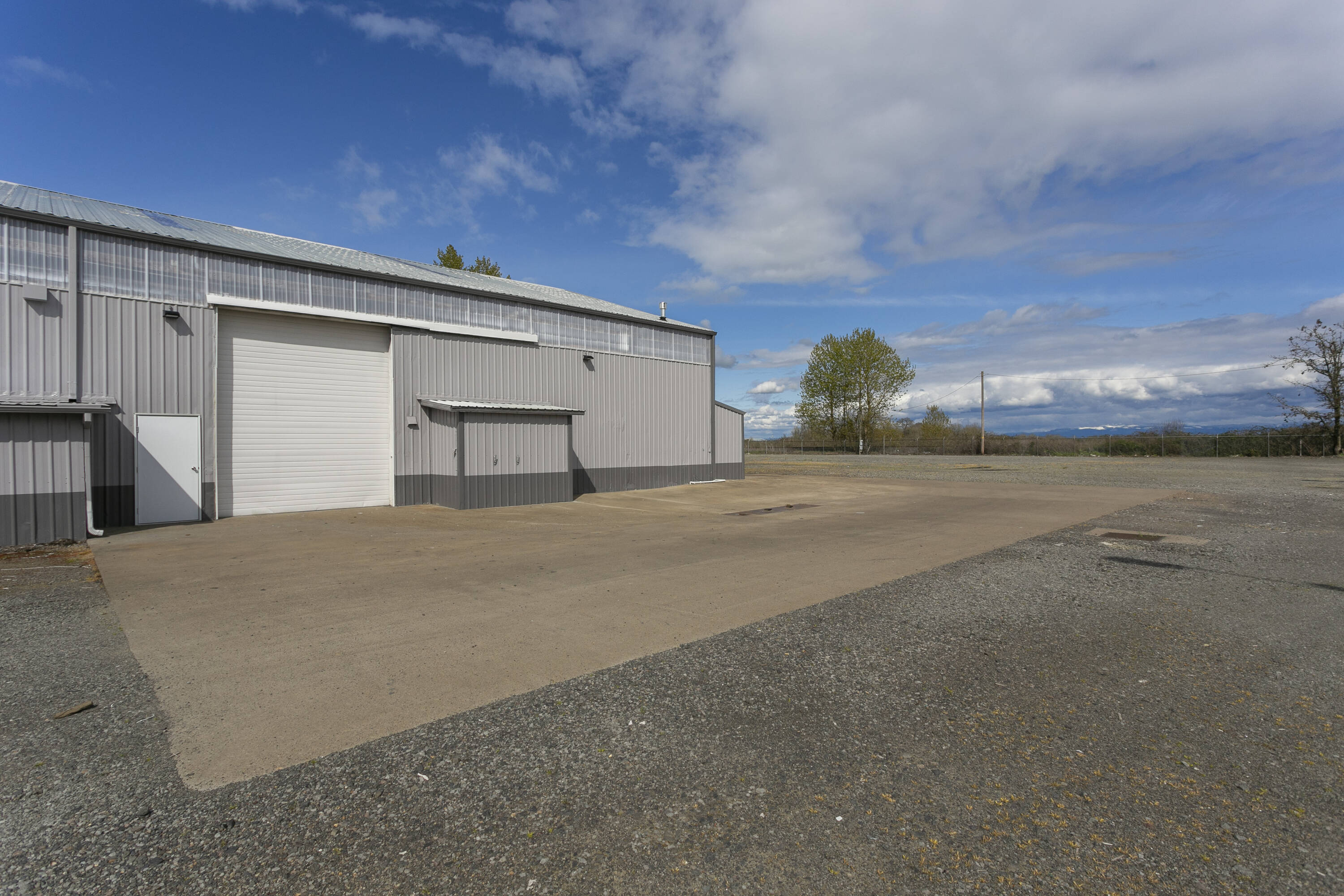 33919 Highway 99E, Tangent, OR 97389