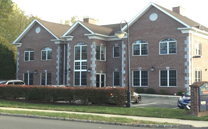 Pictures of Office property located at 115 Horseneck Rd, Montville, NJ 07045 for lease - image #1