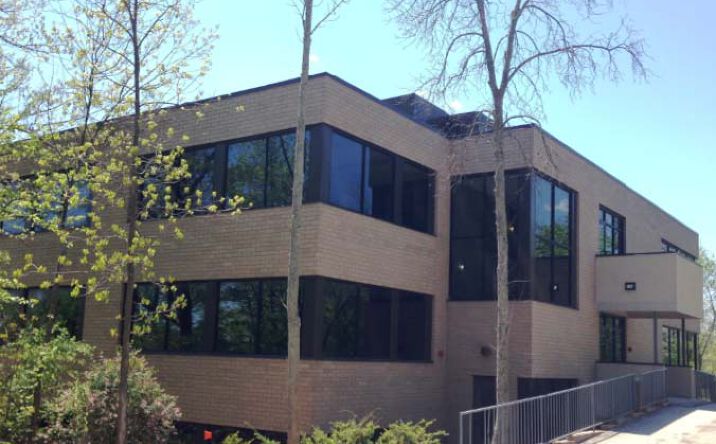 Pictures of Office property located at 9875 S Franklin Dr, Franklin, WI 53132 for lease - image #1