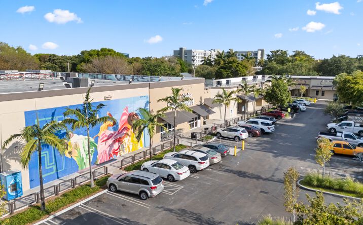 Pictures of Retail property located at 1490 NW 3rd Ave, Miami, FL 33136 for lease - image #1