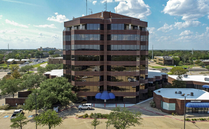 Pictures of Office property located at 1716 Briarcrest Dr, Bryan, TX 77802 for lease - image #1