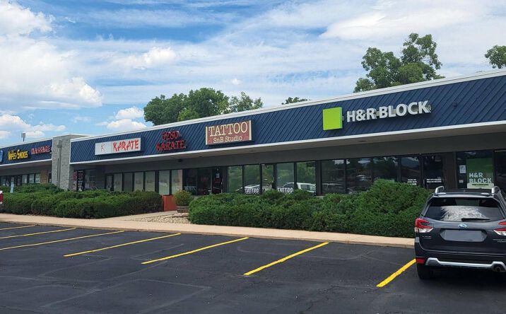 Pictures of Retail property located at 10815 W Jewell Ave, Lakewood, CO 80232 for lease - image #1