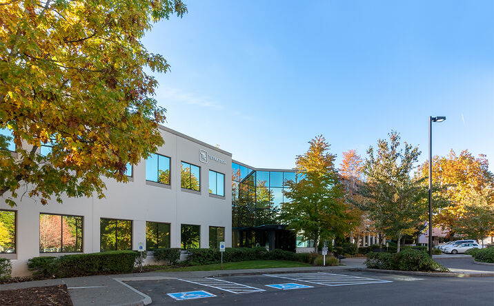 Pictures of Office property located at 19803 N Creek Pkwy, Bothell, WA 98011 for lease - image #1