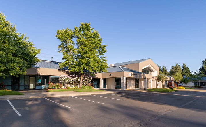 Pictures of Office, Industrial property located at 25316-25530 74th Avenue S, Kent, WA 98032 for lease - image #1