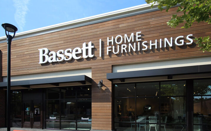 Pictures of Retail property located at 12090 Jefferson Avenue, Newport News, VA 23606 for lease - image #1