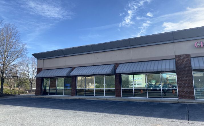 Pictures of Retail property located at 1860 Duluth Hwy, Lawrenceville, GA 30043 for lease - image #1