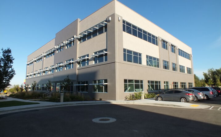 Pictures of Office property located at 520 N Marketplace Dr, Centerville, UT 84014 for lease - image #1