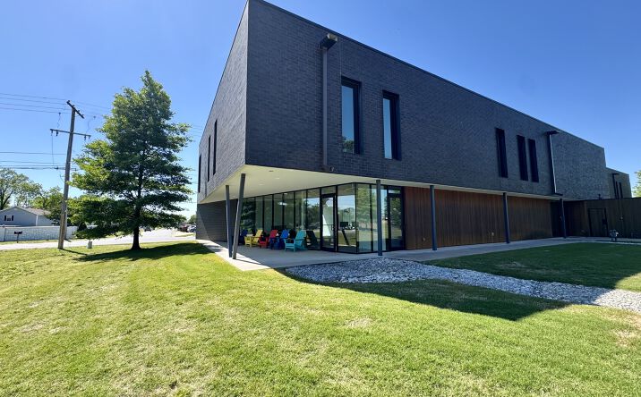 Pictures of Office property located at 1011 SW A St, Bentonville, AR 72712 for lease - image #1
