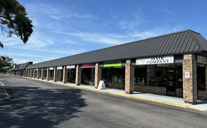 Pictures of Retail, Office property located at 32646-32736 US HWY 19 N., Palm Harbor, FL 34683 for lease - image #1