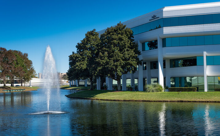 Pictures of Office, Restaurant property located at 4651 Salisbury Rd, Jacksonville, FL 32256 for lease - image #1